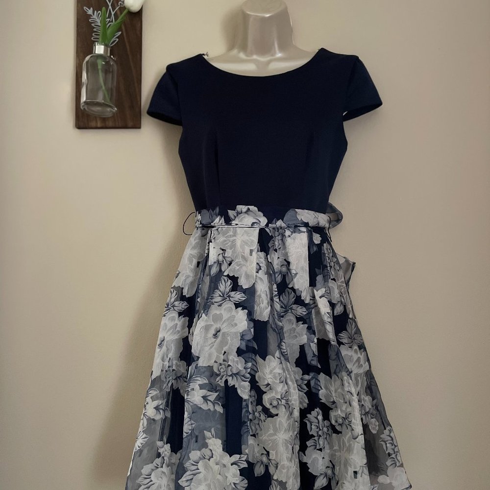 B DARLIN Junior Navy Short Sleeve Short Party Dress